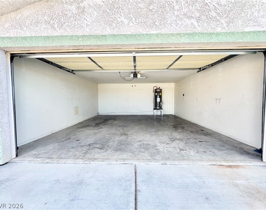 421 E Comstock - Photo Thumbnail 13