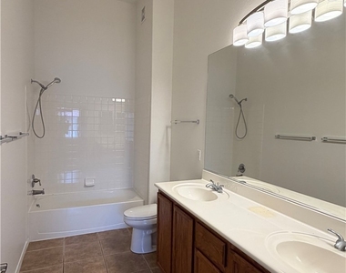 2305 Horizon Ridge - Photo Thumbnail 11