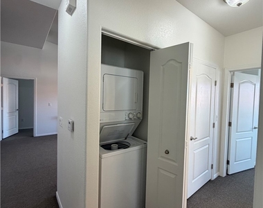 2305 Horizon Ridge - Photo Thumbnail 13
