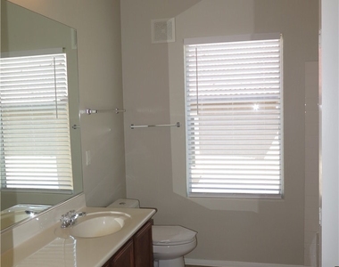 2305 Horizon Ridge - Photo Thumbnail 16