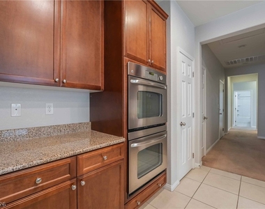 5579 Bethany Bend Drive - Photo Thumbnail 5