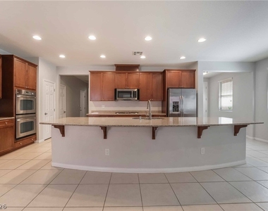5579 Bethany Bend Drive - Photo Thumbnail 4