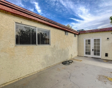 3928 Torsby Place - Photo Thumbnail 31