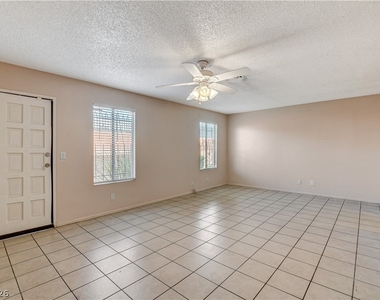 3928 Torsby Place - Photo Thumbnail 4