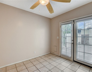 3928 Torsby Place - Photo Thumbnail 28
