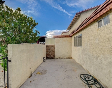 3928 Torsby Place - Photo Thumbnail 30