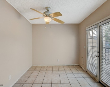3928 Torsby Place - Photo Thumbnail 24