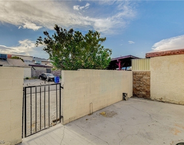 3928 Torsby Place - Photo Thumbnail 29