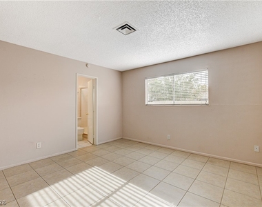 3928 Torsby Place - Photo Thumbnail 8