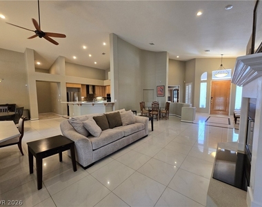 605 Summer Mesa Drive - Photo Thumbnail 8