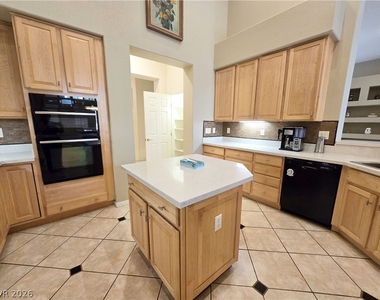 605 Summer Mesa Drive - Photo Thumbnail 15