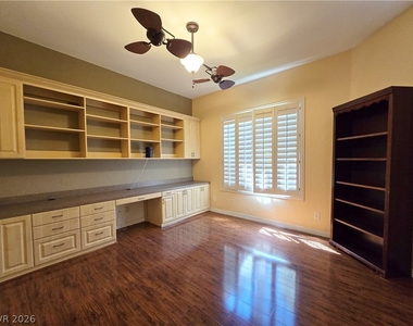 605 Summer Mesa Drive - Photo Thumbnail 5
