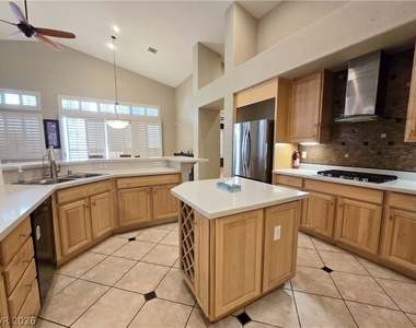 605 Summer Mesa Drive - Photo Thumbnail 16