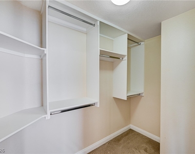 2269 Cookman Lane - Photo Thumbnail 32
