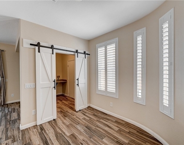 2269 Cookman Lane - Photo Thumbnail 14