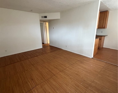 705 Morgan Avenue - Photo Thumbnail 1