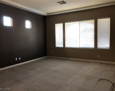2780 Mingary Avenue - Photo Thumbnail 15