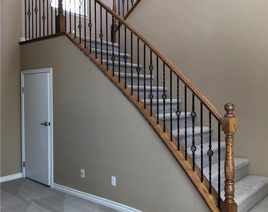 2780 Mingary Avenue - Photo Thumbnail 5