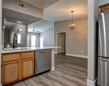 10550 W Alexander Road - Photo Thumbnail 9