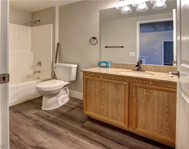 10550 W Alexander Road - Photo Thumbnail 13