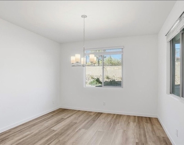 12404 Aster Hills Avenue - Photo Thumbnail 40