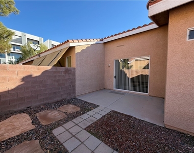 9023 Kimo Street - Photo Thumbnail 3