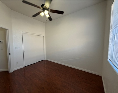 9023 Kimo Street - Photo Thumbnail 6