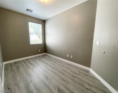 3047 Binaggio Court - Photo Thumbnail 18