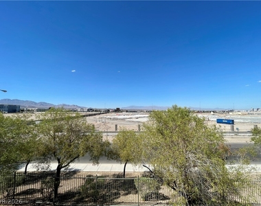 8000 Badura Avenue - Photo Thumbnail 11