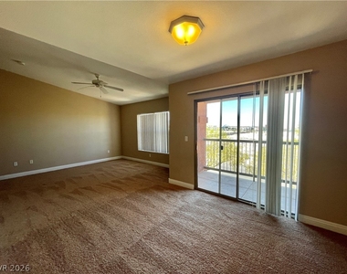 8000 Badura Avenue - Photo Thumbnail 6