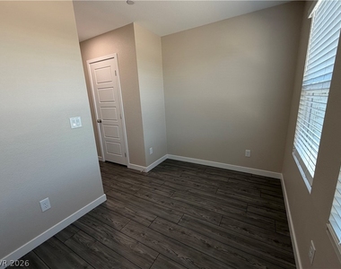 539 Bellum Drive - Photo Thumbnail 7