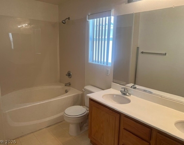 11058 Parete Court - Photo Thumbnail 6
