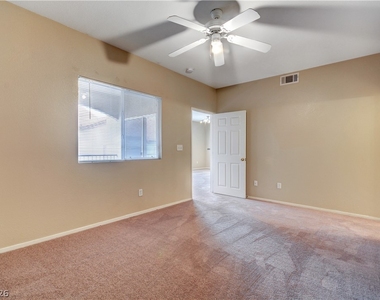 9580 W Reno Avenue - Photo Thumbnail 15