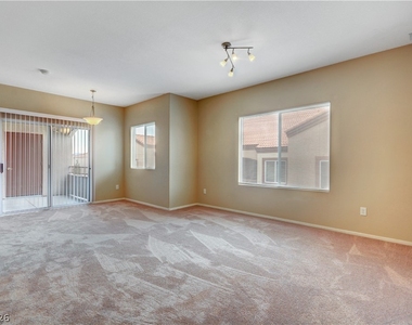 9580 W Reno Avenue - Photo Thumbnail 2