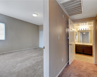 9580 W Reno Avenue - Photo Thumbnail 21