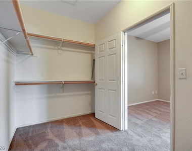 9580 W Reno Avenue - Photo Thumbnail 18