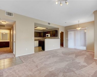 9580 W Reno Avenue - Photo Thumbnail 3