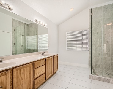 4844 Maryvale Drive - Photo Thumbnail 11