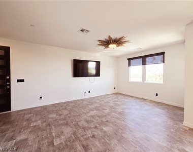 11231 Hidden Peak Avenue - Photo Thumbnail 1