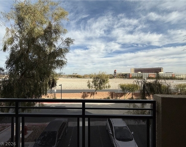 11231 Hidden Peak Avenue - Photo Thumbnail 17