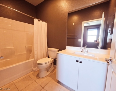 11231 Hidden Peak Avenue - Photo Thumbnail 15