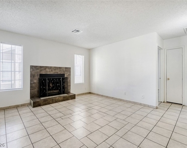 4651 Amberleigh Lane - Photo Thumbnail 7