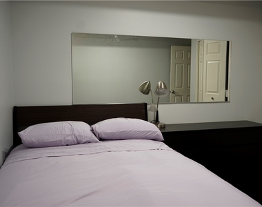 2409 Lourdes Avenue - Photo Thumbnail 11