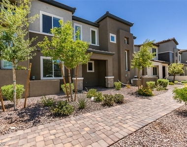 218 Krameria Avenue - Photo Thumbnail 2