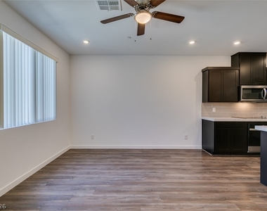 218 Krameria Avenue - Photo Thumbnail 5