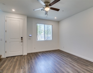 218 Krameria Avenue - Photo Thumbnail 7