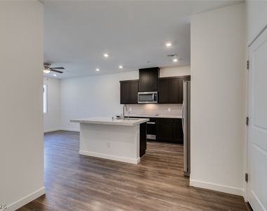 218 Krameria Avenue - Photo Thumbnail 18