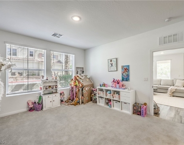 2555 Hampton Road - Photo Thumbnail 22