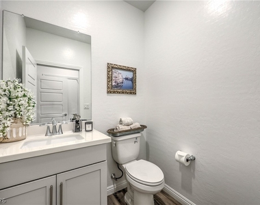 2555 Hampton Road - Photo Thumbnail 25