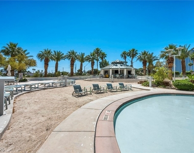 322 Karen Avenue - Photo Thumbnail 18